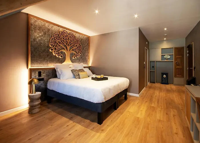 Logis Hôtel Jeanne&Jules Hôtel Spa et Restaurant